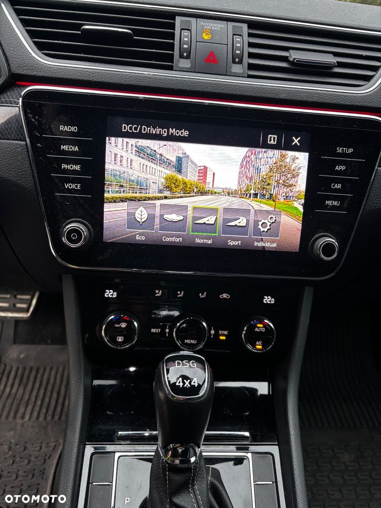 Skoda Superb 2.0 TSI 4x4 Sportline DSG - 10