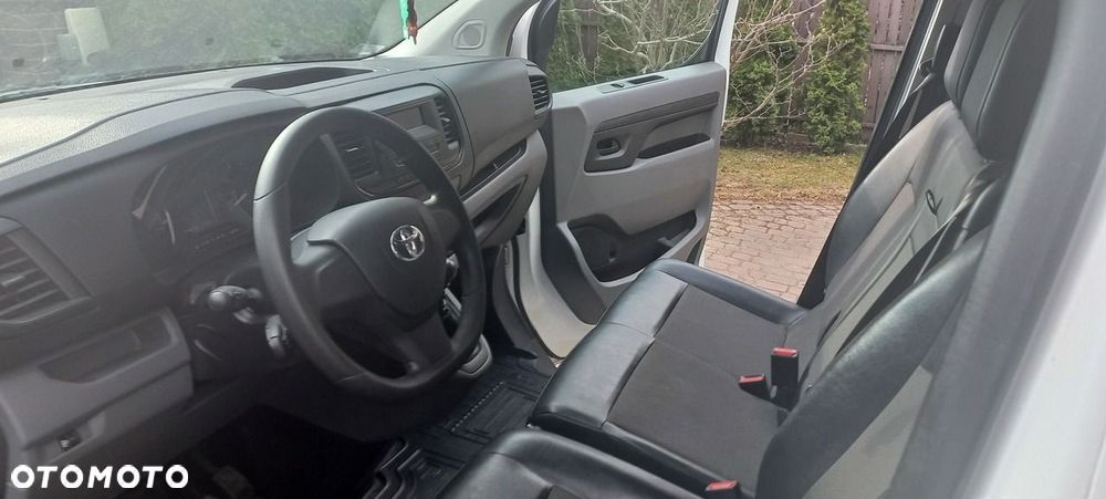 Toyota ProAce - 12