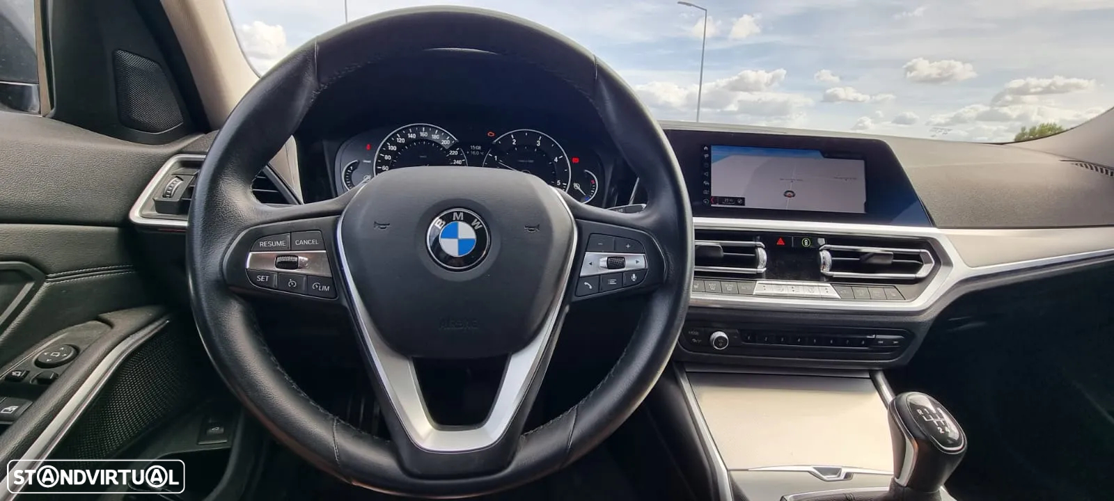 BMW 318 d Touring Line Sport - 12