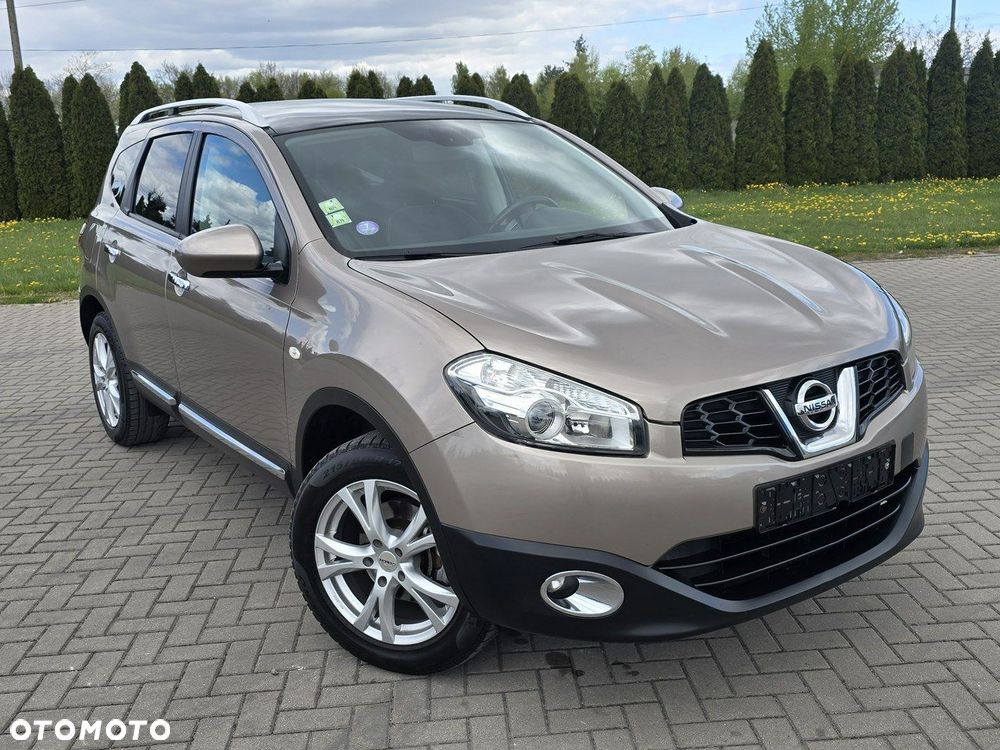 Nissan Qashqai+2 - 1