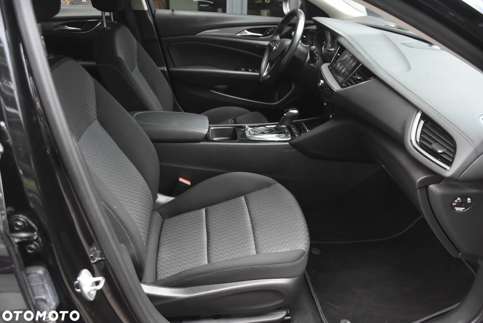 Opel Insignia Grand Sport 1.6 Diesel Automatik Business Edition - 9