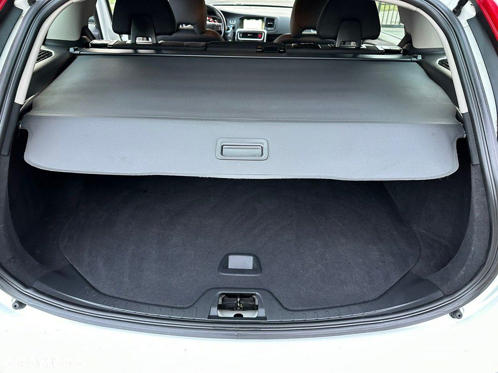 Volvo V60 - 10