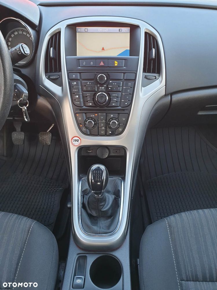 Opel Astra - 14
