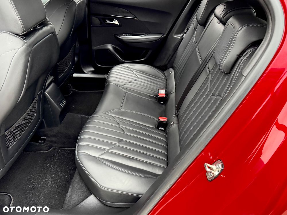 Peugeot 2008 1.5 BlueHDi Allure Pack S&S EAT8 - 30