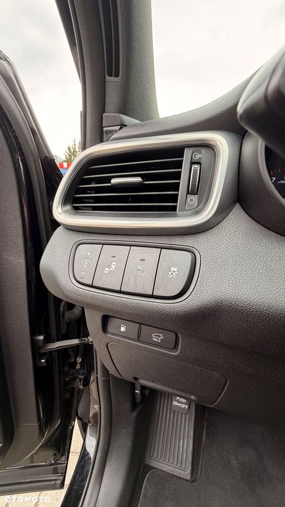 Kia Sorento - 31