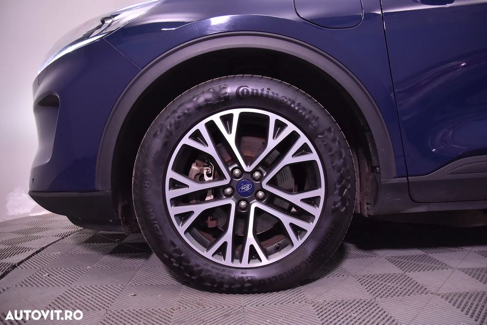 Ford Kuga - 13