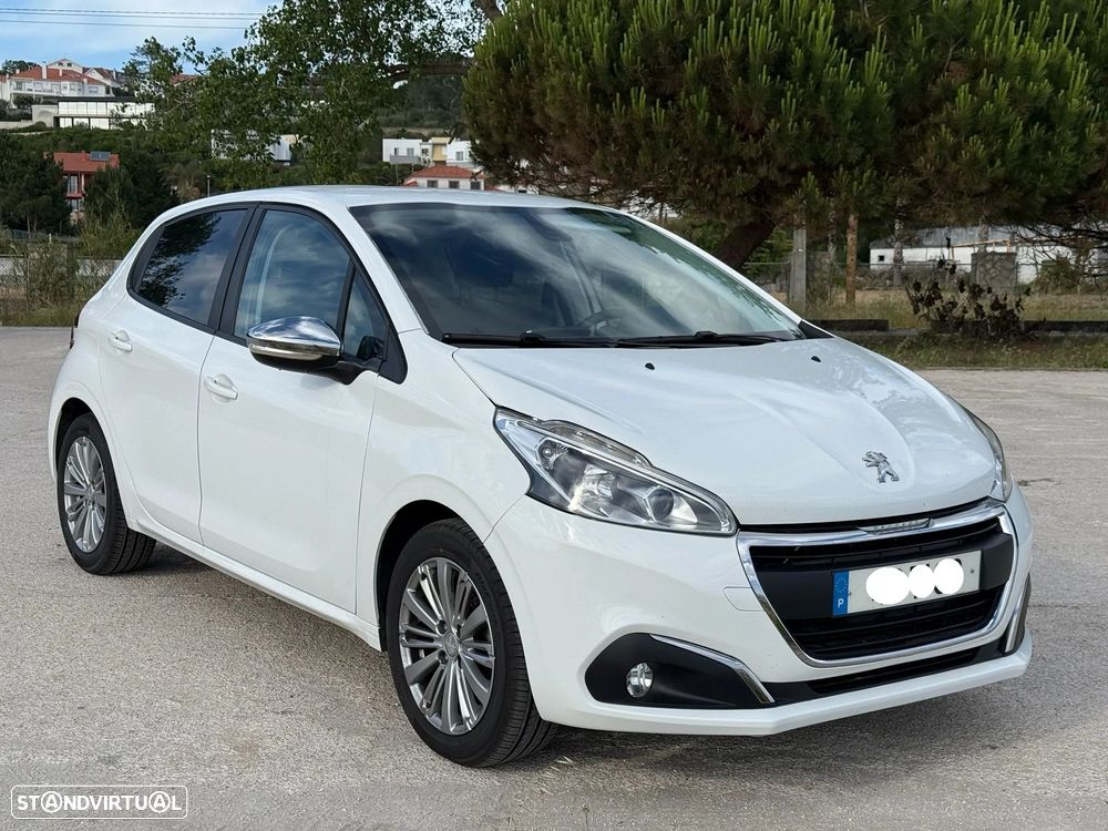 Peugeot 208 1.6 BlueHDi Style - 1