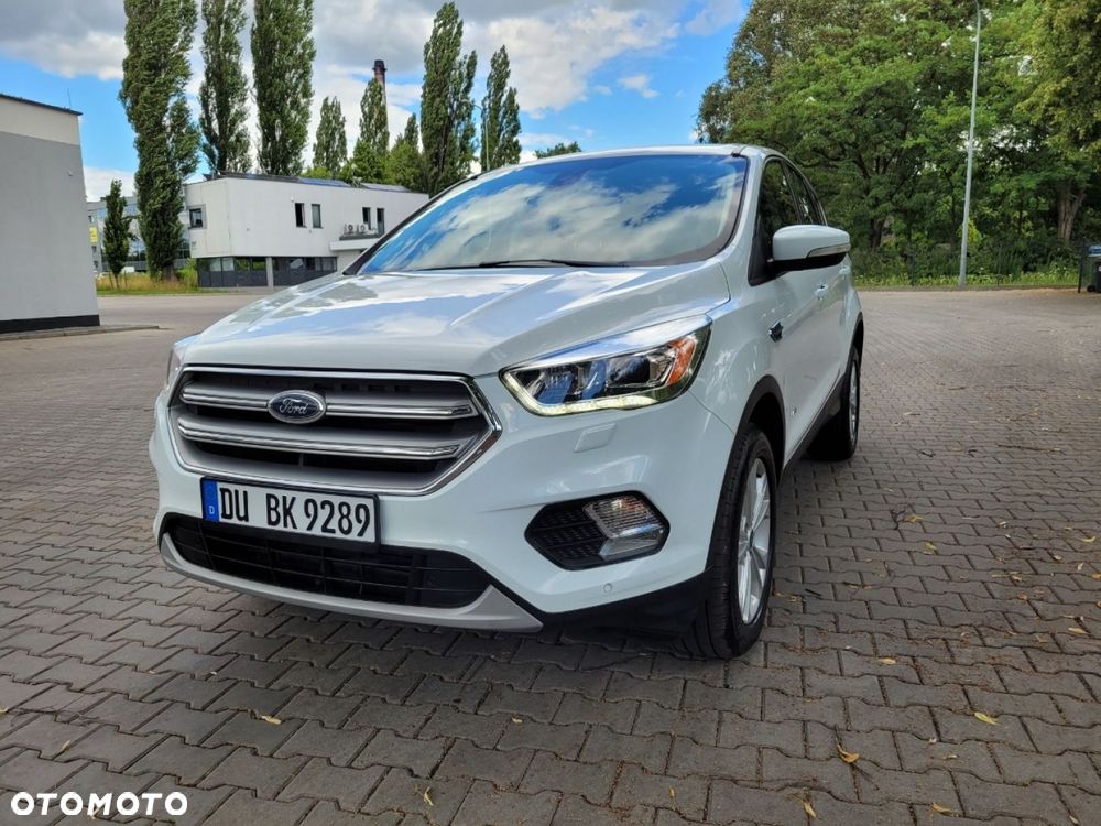 Ford Kuga 2.0 TDCi 4WD Titanium - 3