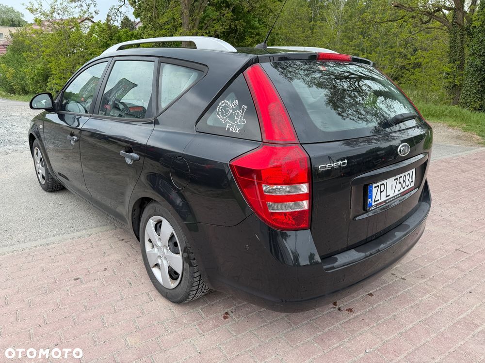 Kia Ceed 1.4 Comfort - 9