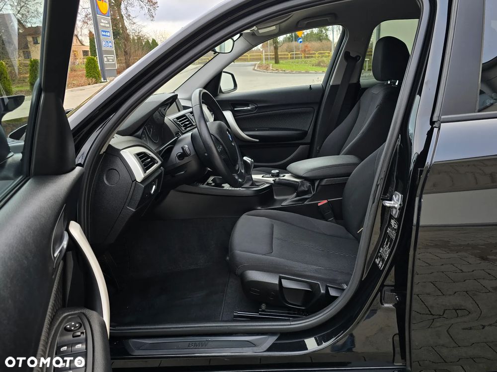 BMW Seria 1 116i Sport Line - 9