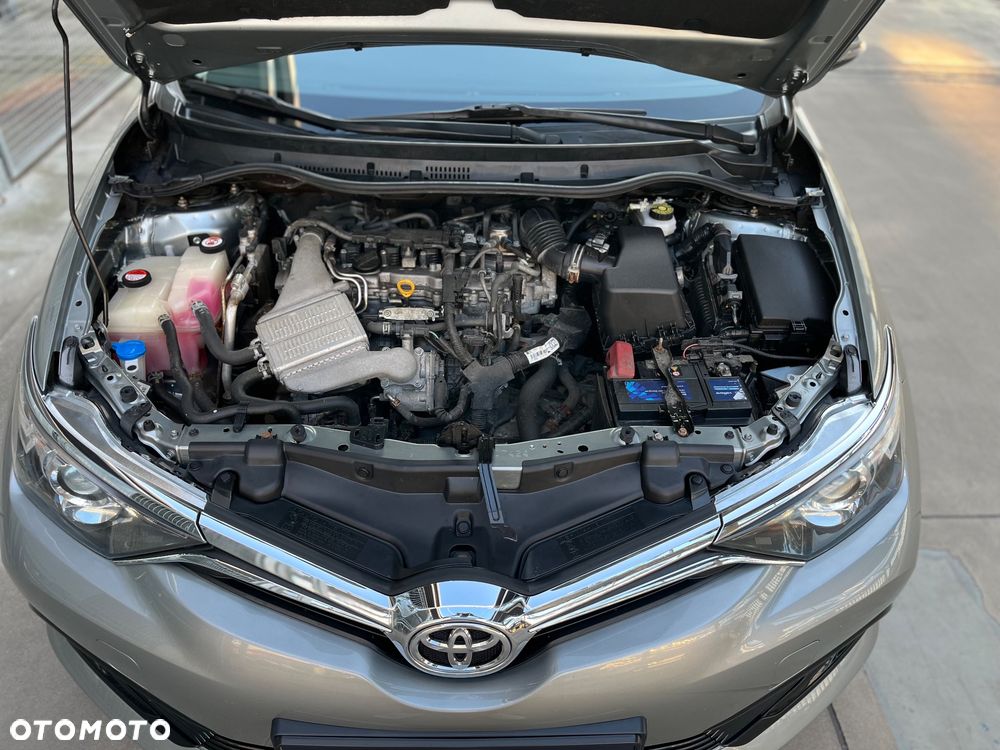 Toyota Auris 1.2 Turbo Comfort - 32