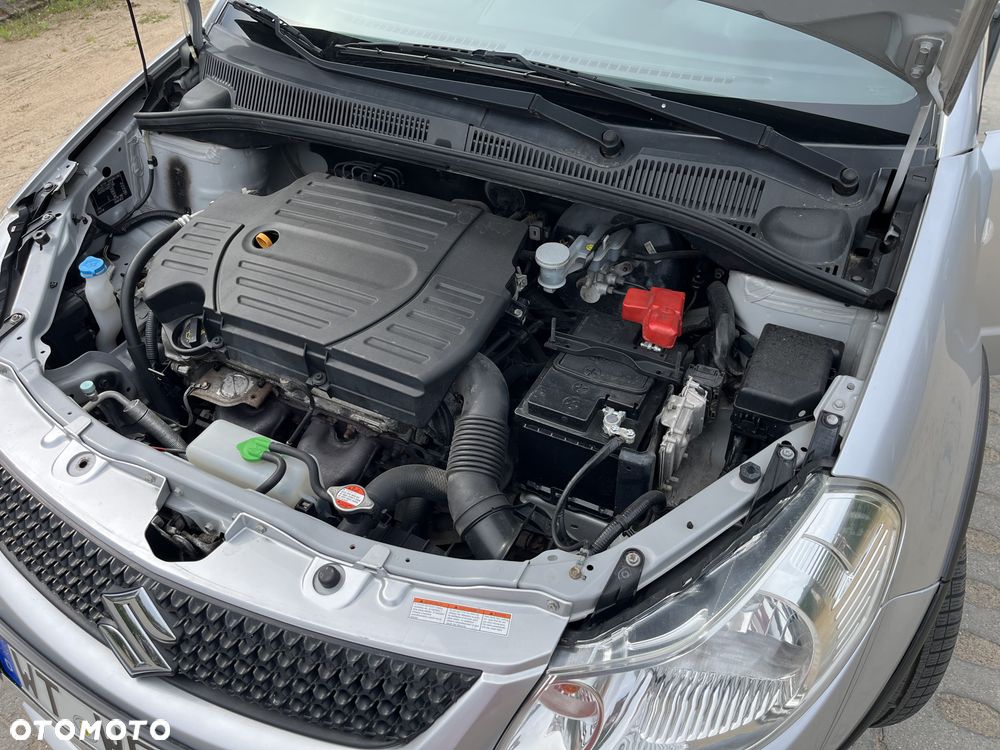 Suzuki SX4 1.6 VVT 4x2 City - 18
