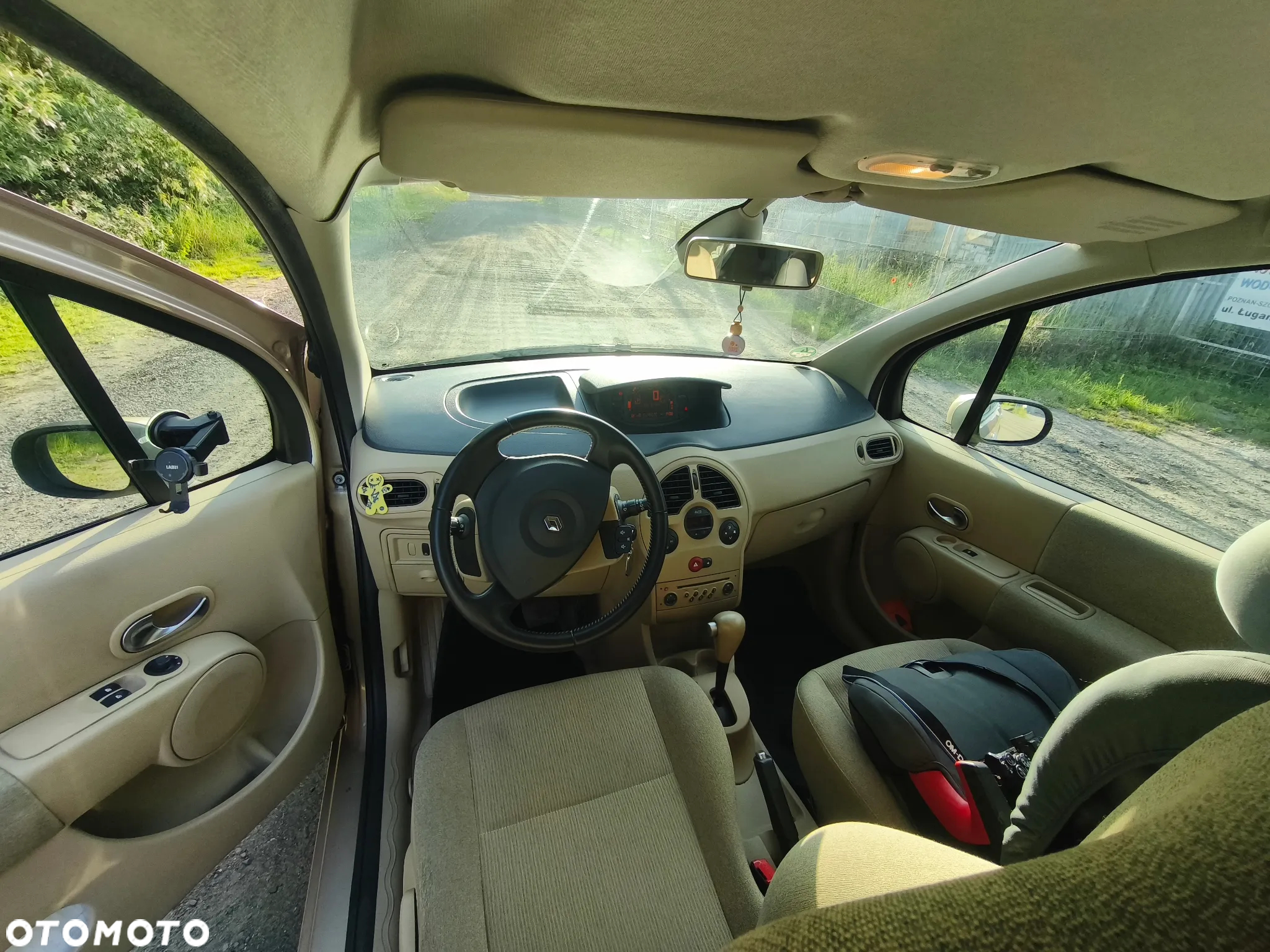 Renault Modus 1.6 16V ESP Privilege - 22