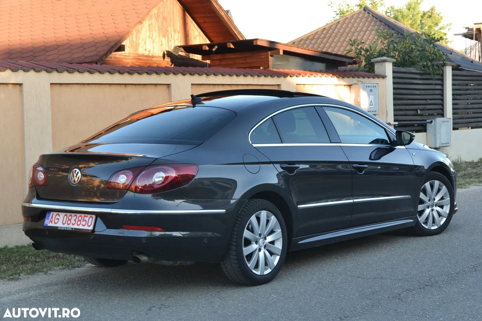 Volkswagen Passat CC 2.0 TDI 4Motion DSG BlueMotion Technolog Exclusive - 3