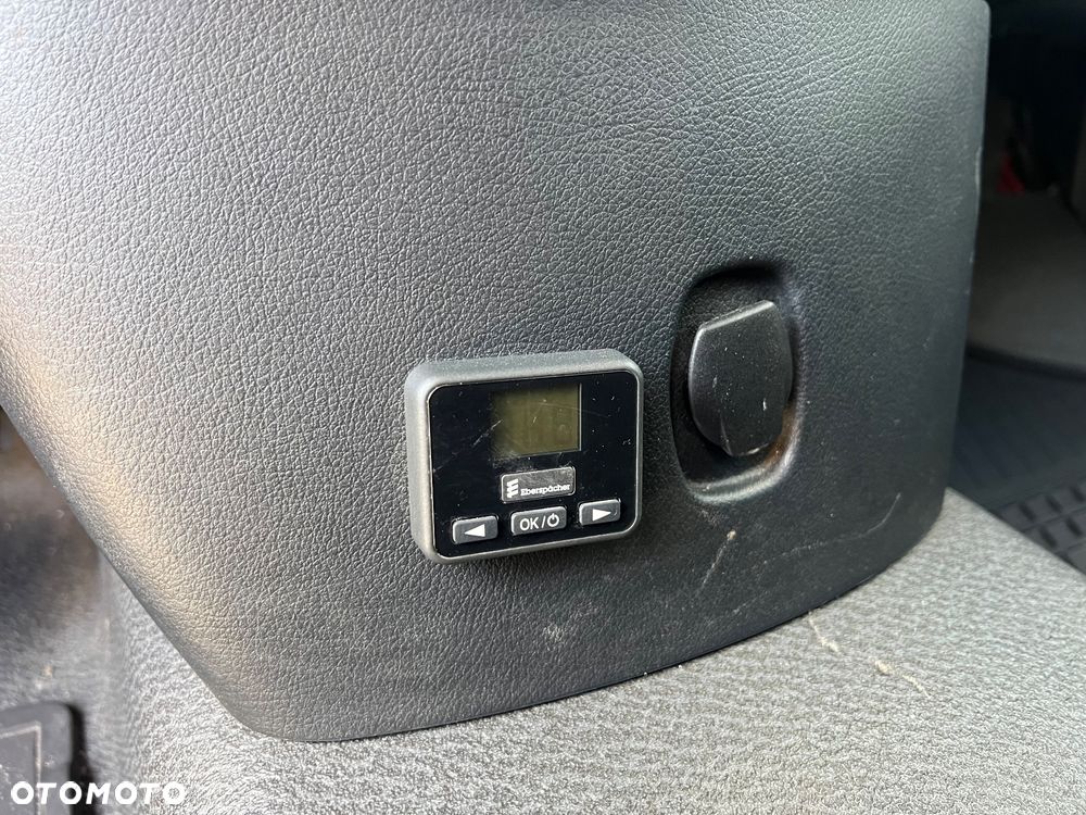 Mercedes-Benz Vito - 34