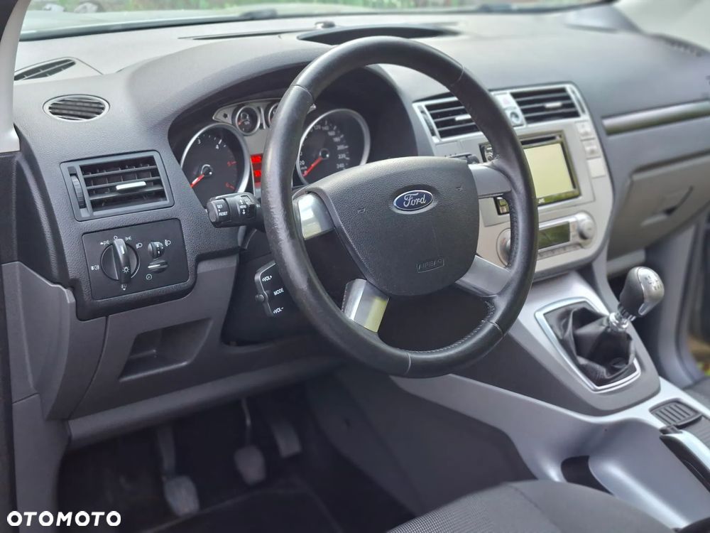 Ford Kuga 2.0 TDCi Titanium - 21