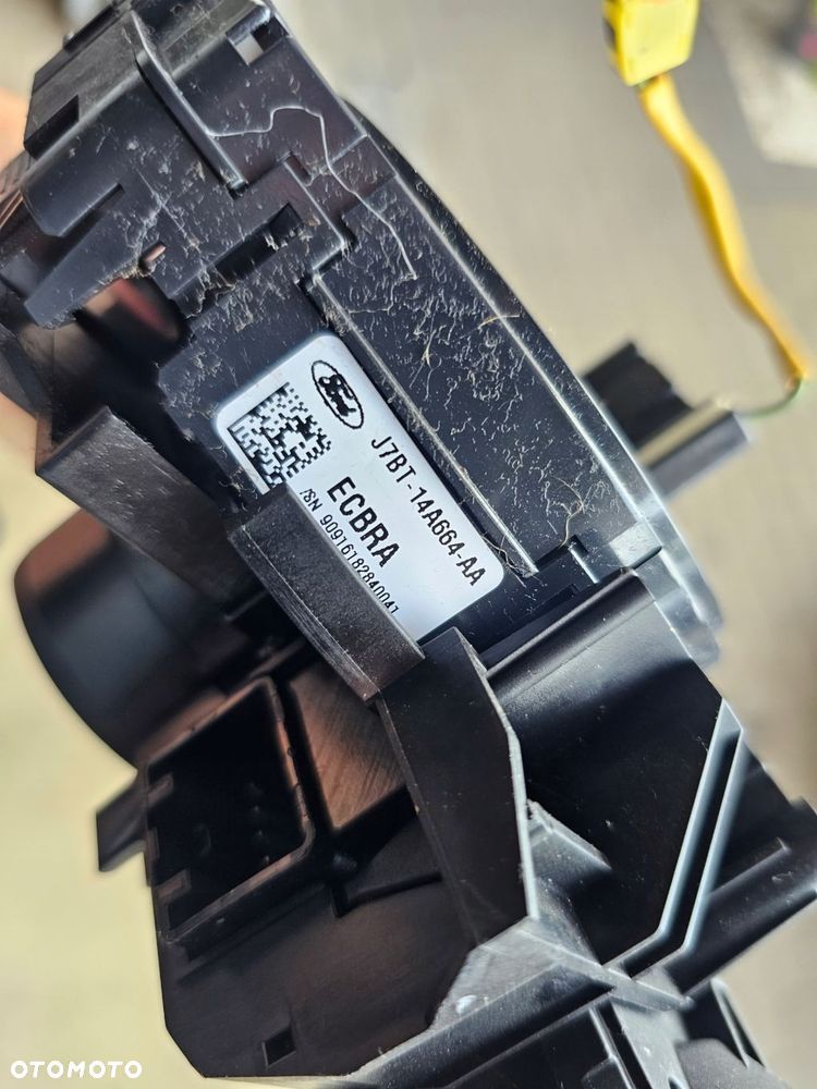 przełącznik zespolony taśma airbag j7bt-13n064-da ford ka+ - 4