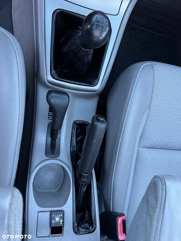 Subaru Forester 2.0 X Trend - 29