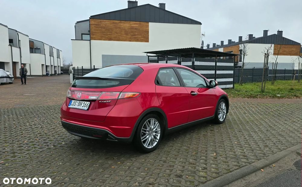 Honda Civic 1.4i-DSi - 5