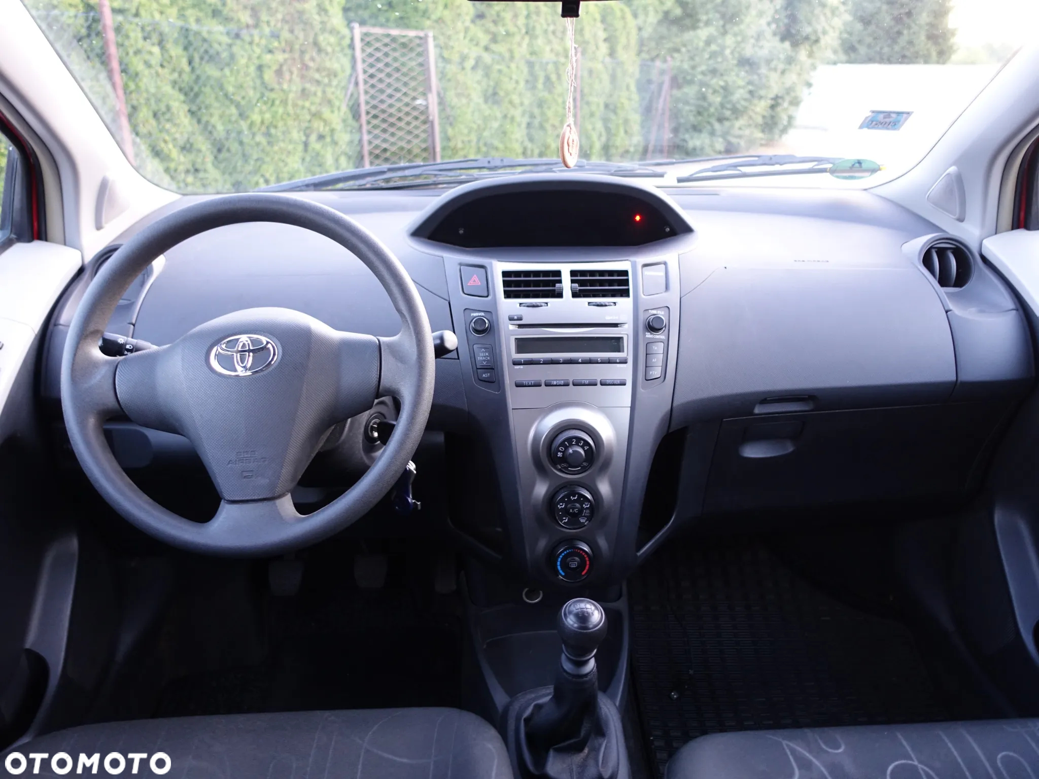 Toyota Yaris 1.33 VVT-i Cool+ - 12