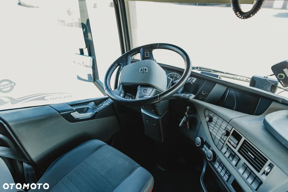 Volvo FH - 11