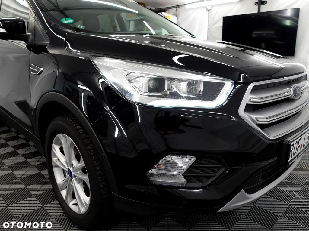 Ford Kuga 2.0 TDCi AWD Titanium - 1