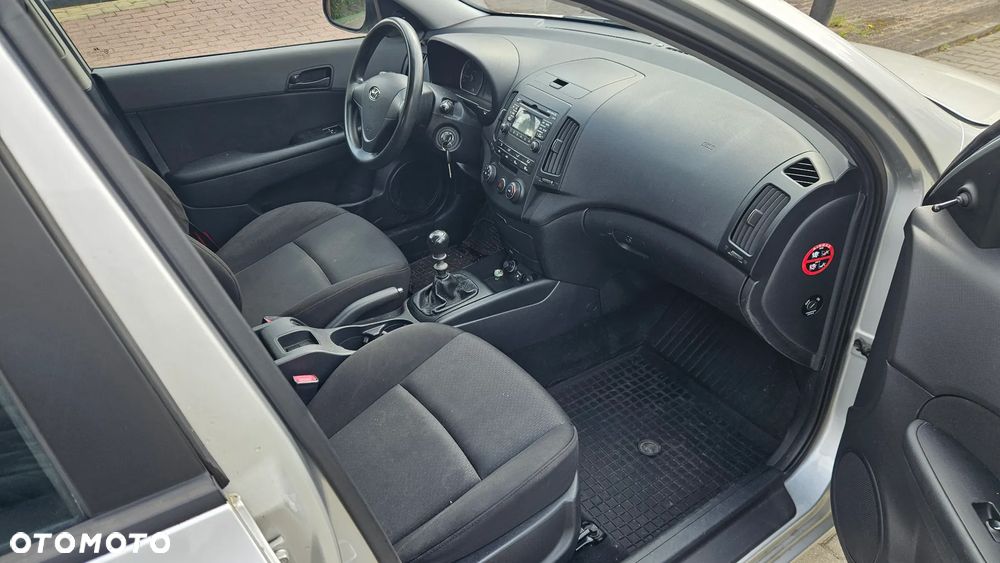 Hyundai i30 1.4 Comfort - 5