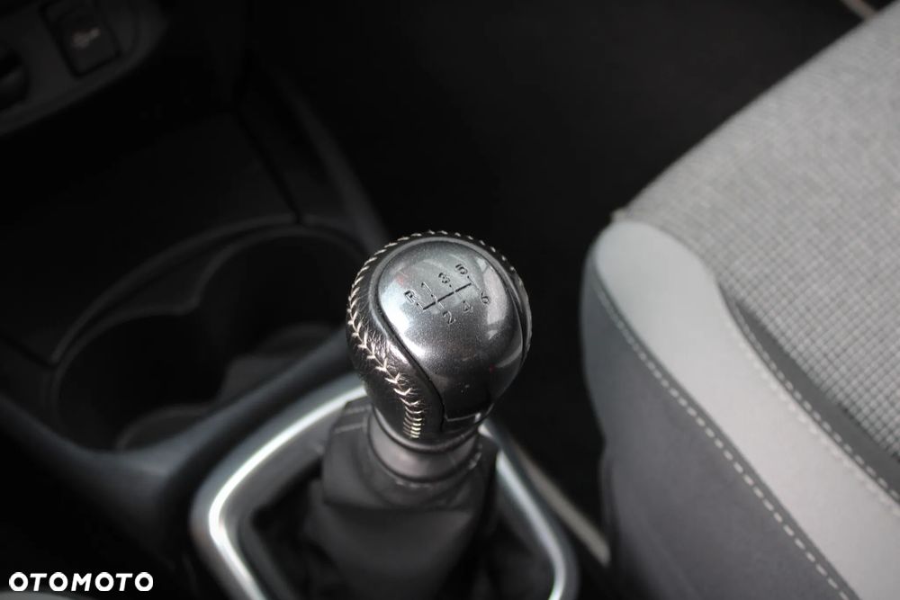 Toyota Yaris 1.5 20th Anniversary - 28