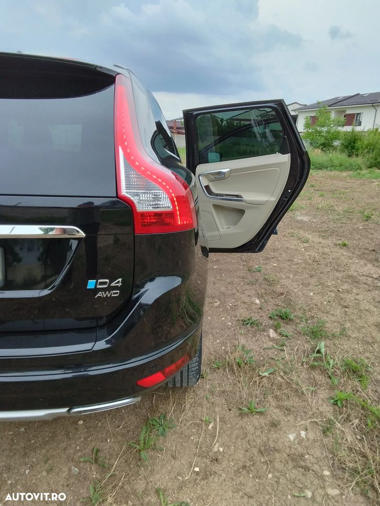 VOLVO XC60 2016 — imagine 3