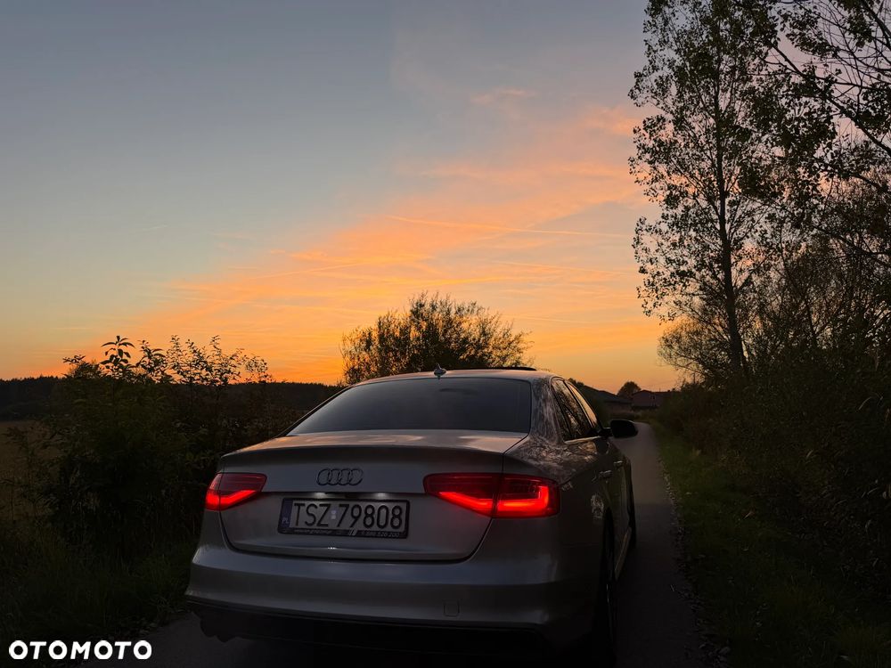 Audi A4 Limousine - 29