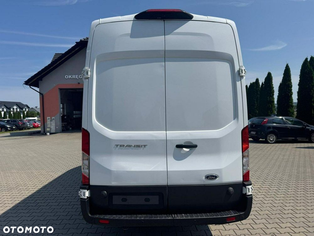 Ford Transit - 4