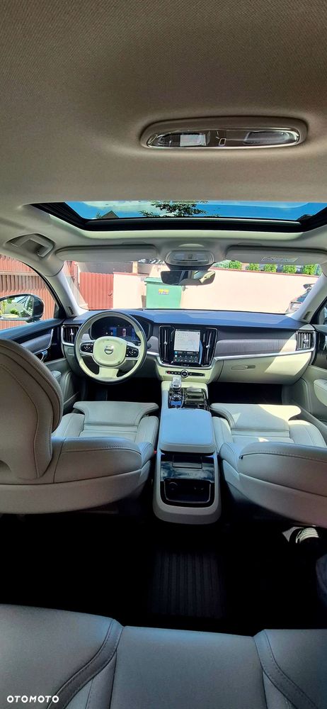 Volvo S90 - 11
