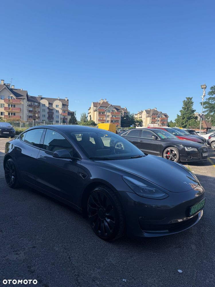 Tesla Model 3 Langstreckenbatterie Allradantrieb Dual Motor Performance - 19