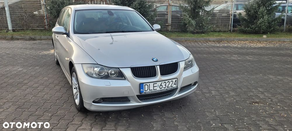 BMW Seria 3 320i Edition Exclusive - 2