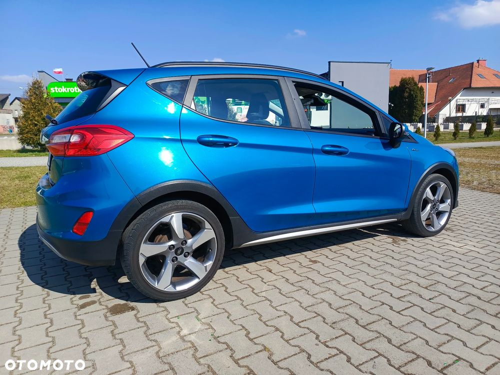 Ford Fiesta 1.0 EcoBoost S&S ACTIVE COLOURLINE - 30