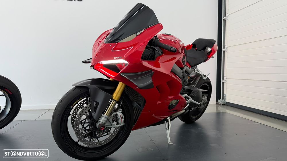 Ducati Panigale V4 S - 1