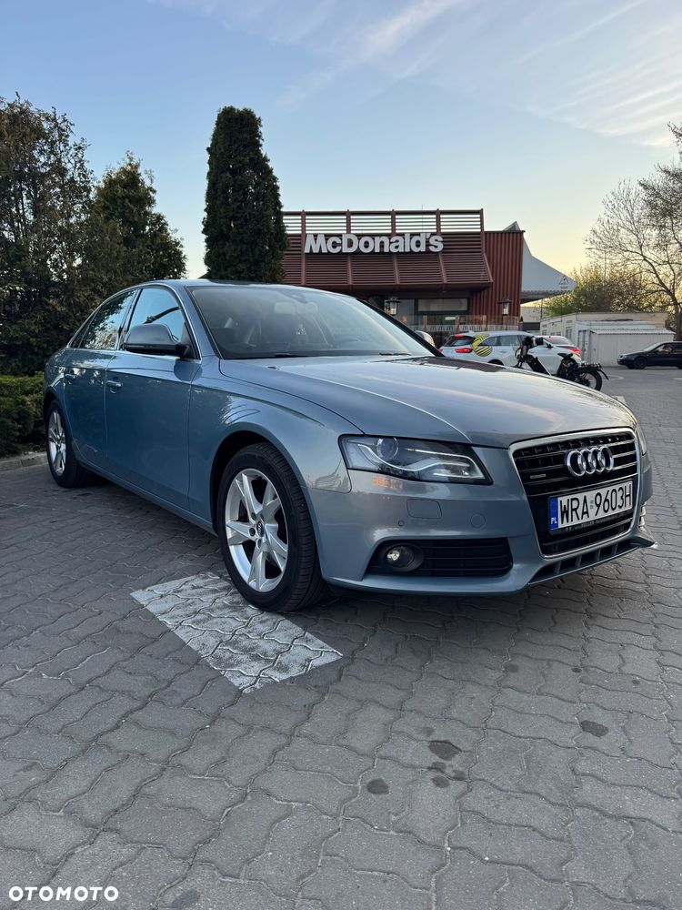 Audi A4 Limousine - 7