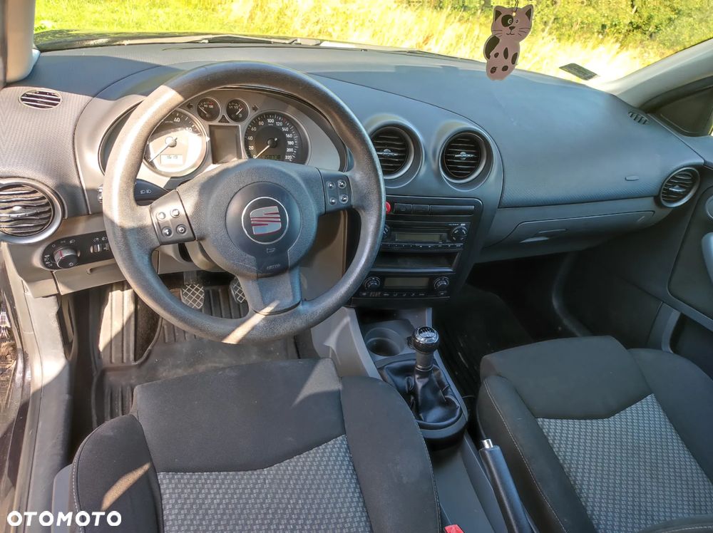Seat Ibiza 1.4 16V Entry - 6