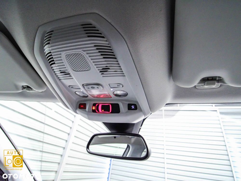 Peugeot 3008 BlueHDi 120 Stop & Start EAT6 Allure - 31