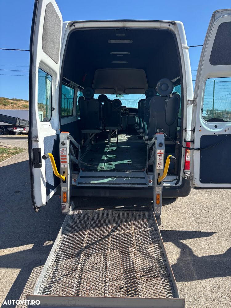 Ford Transit - 11