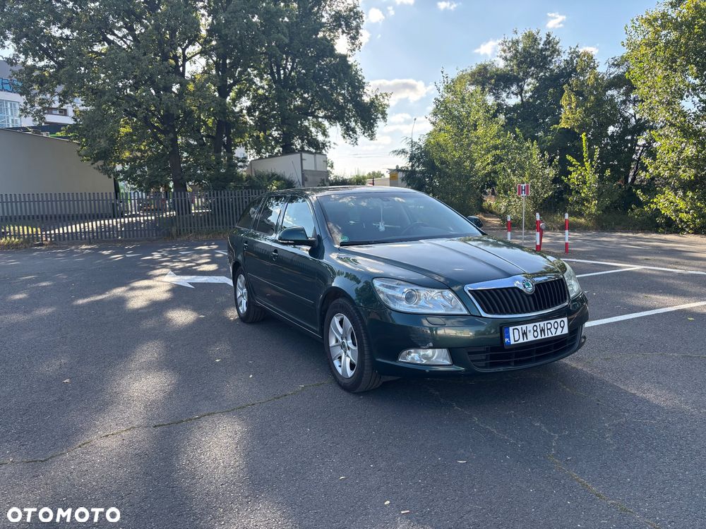 Skoda Octavia 1.9 TDI Elegance DSG - 4
