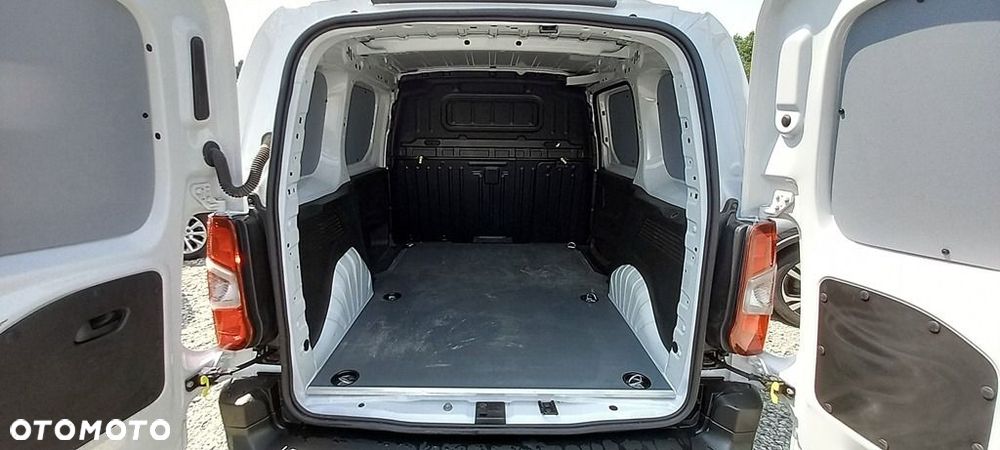 Toyota PROACE CITY - 8