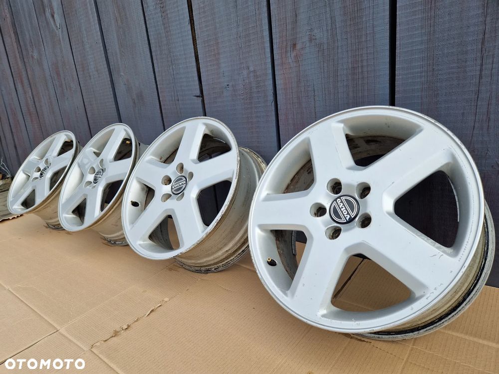 FELGI VOLVO V50 S40 C30 C70 5X108 17" 7J ET52,5 - 3