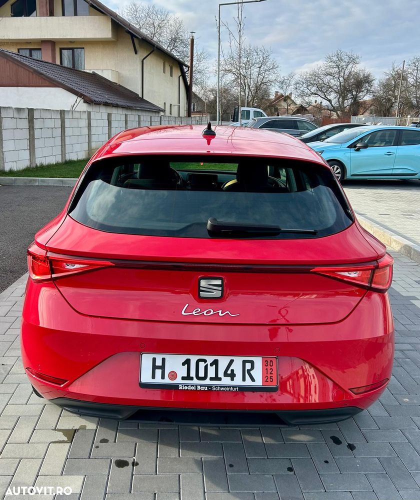 Seat Leon Sportstourer 2.0 TDI Style - 4