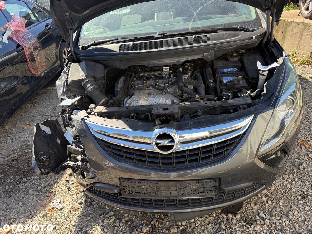 Opel Zafira 2.0 CDTI Cosmo - 9
