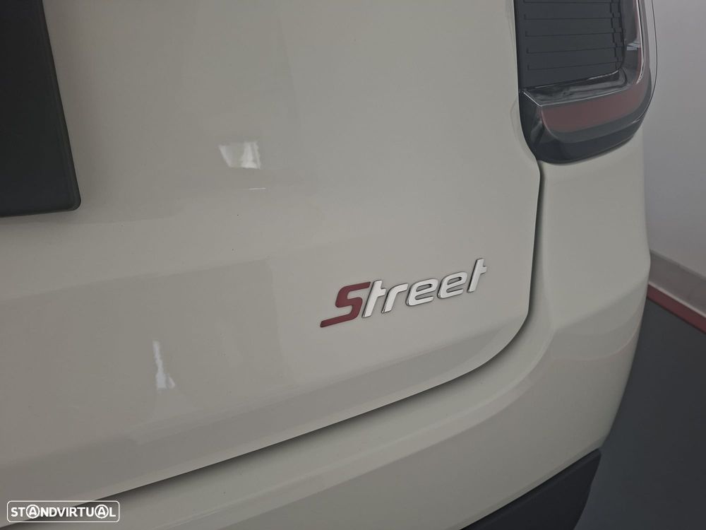 Fiat 600 1.2 Street - 12