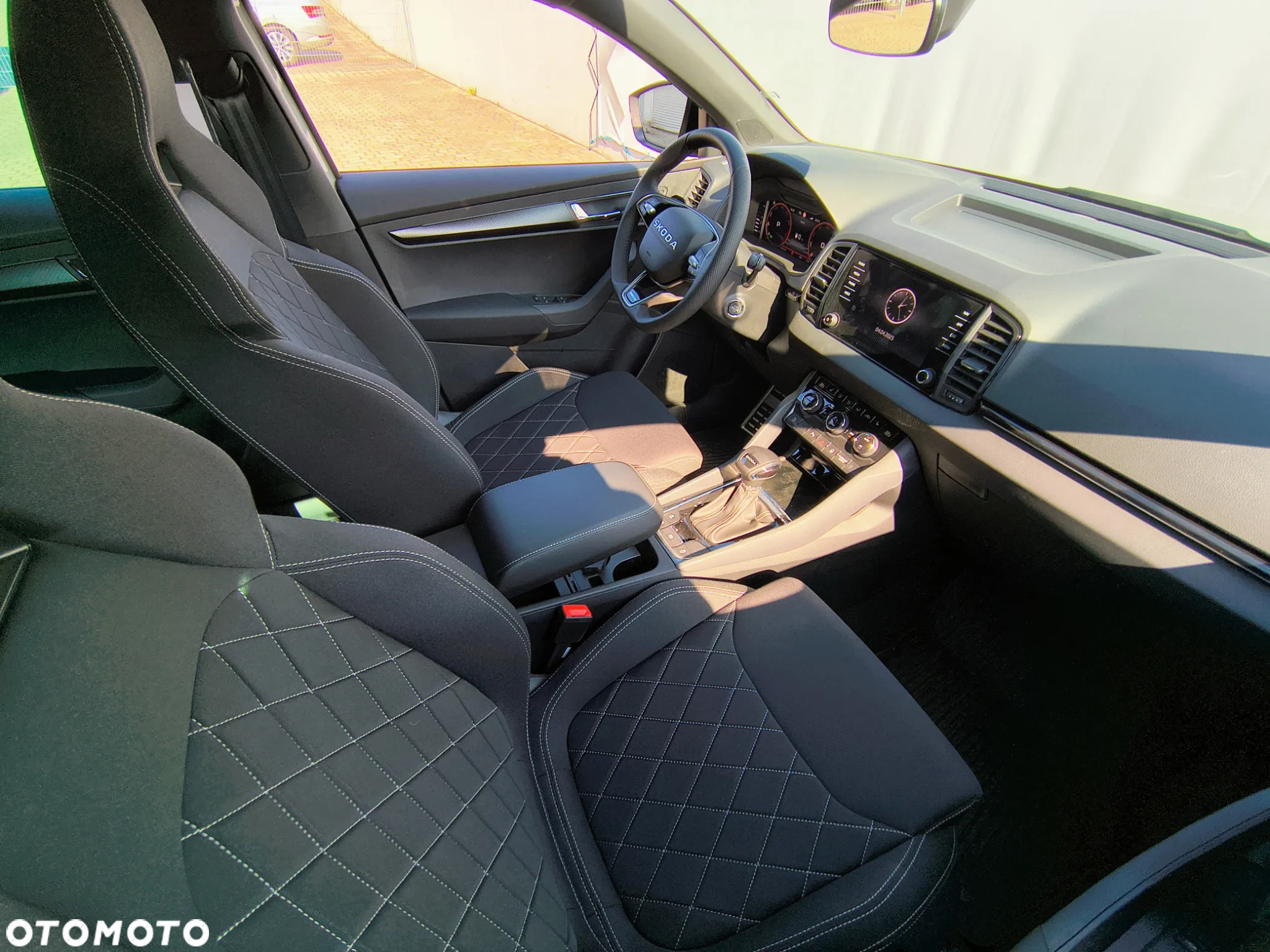 Skoda Karoq 1.5 TSI ACT Sportline DSG - 14