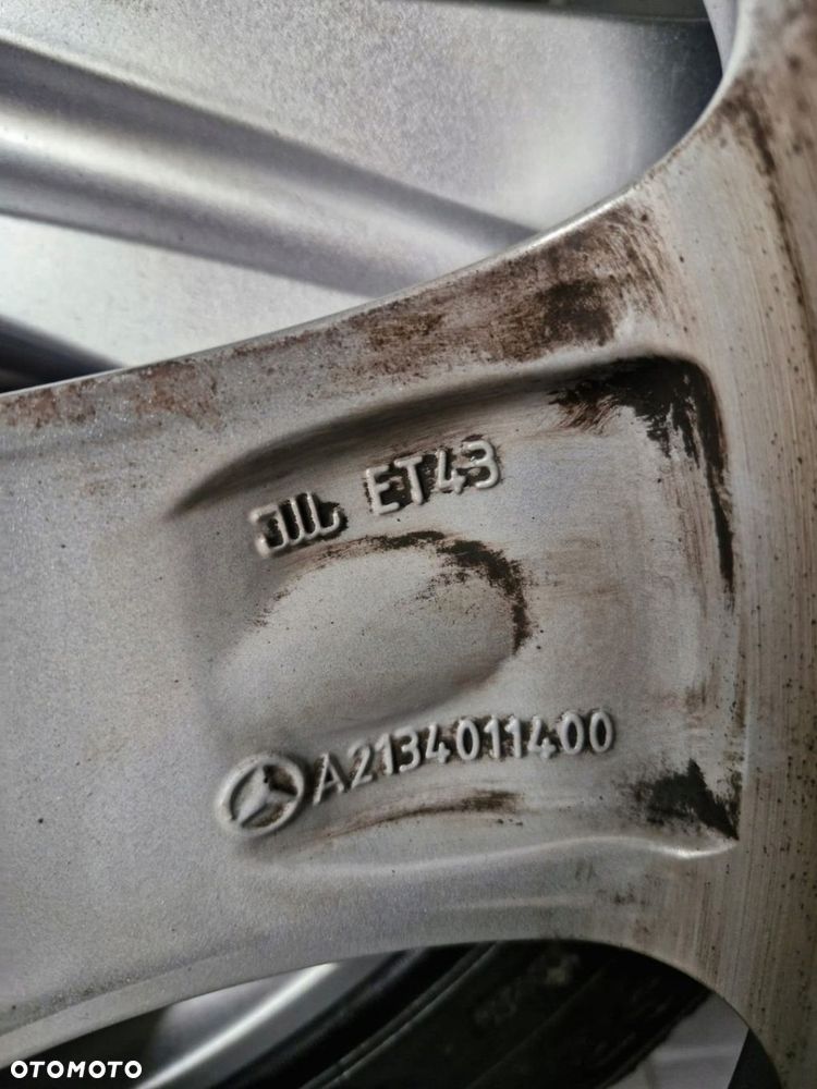 KOŁA ZIMOWE Mercedes-Benz OE A2134011400 8.0" x 18" 5x112 ET 43 245/45R18 - 5
