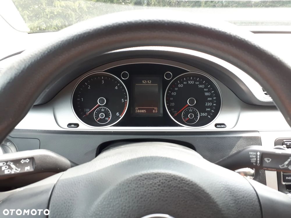 Volkswagen Passat Variant 2.0 Blue TDI SCR Trendline - 8