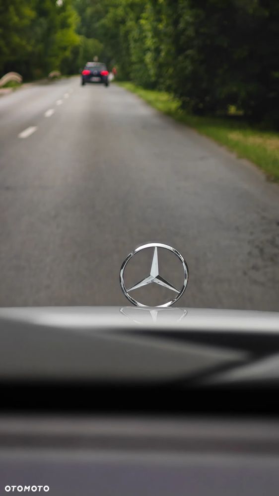 Mercedes-Benz Klasa E - 22